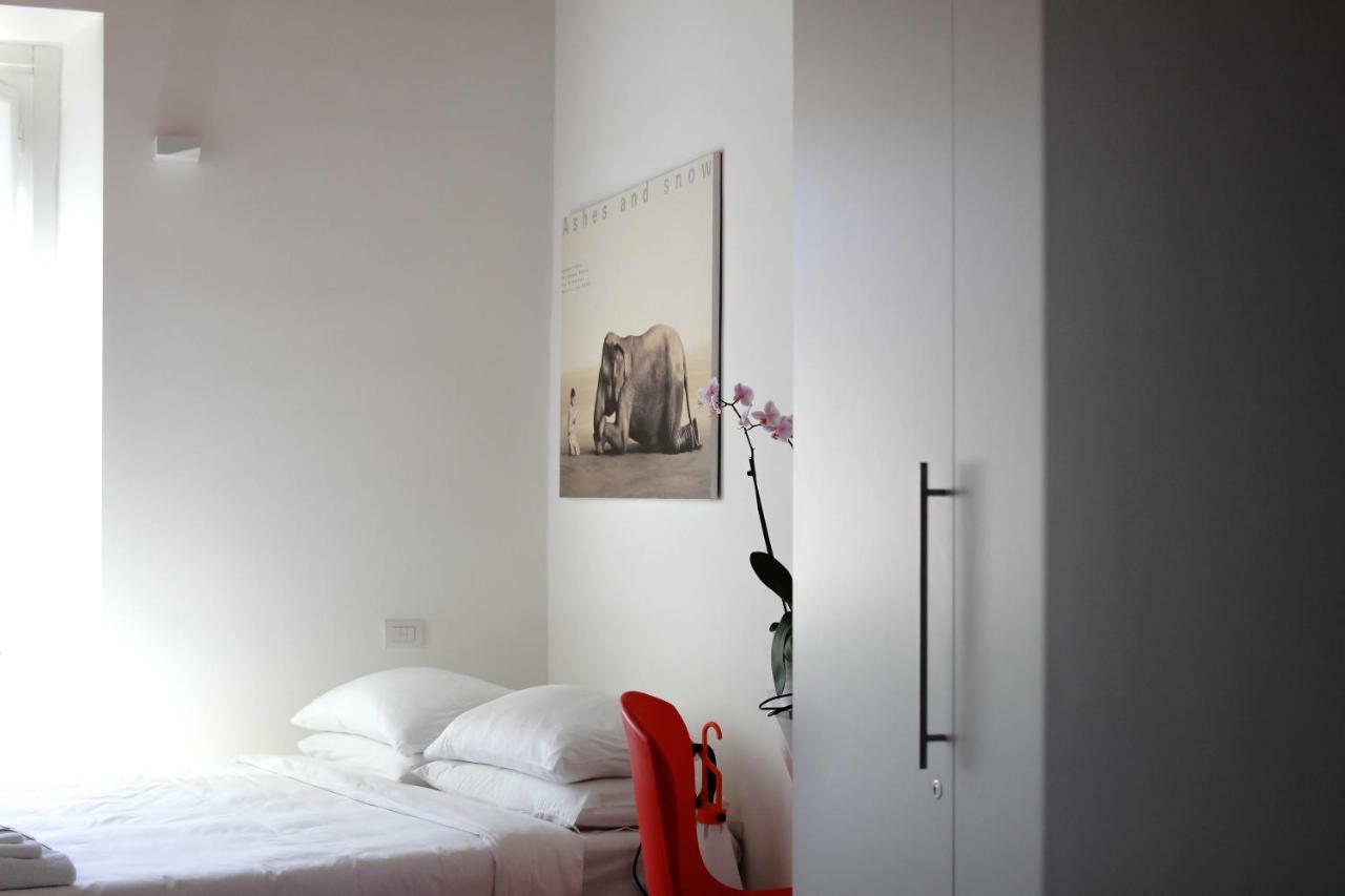 Design Apartment Porta Venezia Milan Luaran gambar