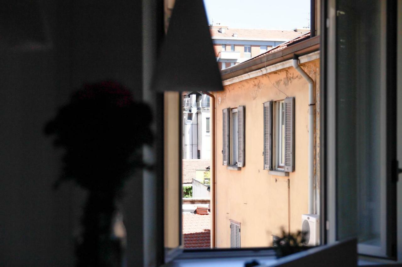 Design Apartment Porta Venezia Milan Luaran gambar