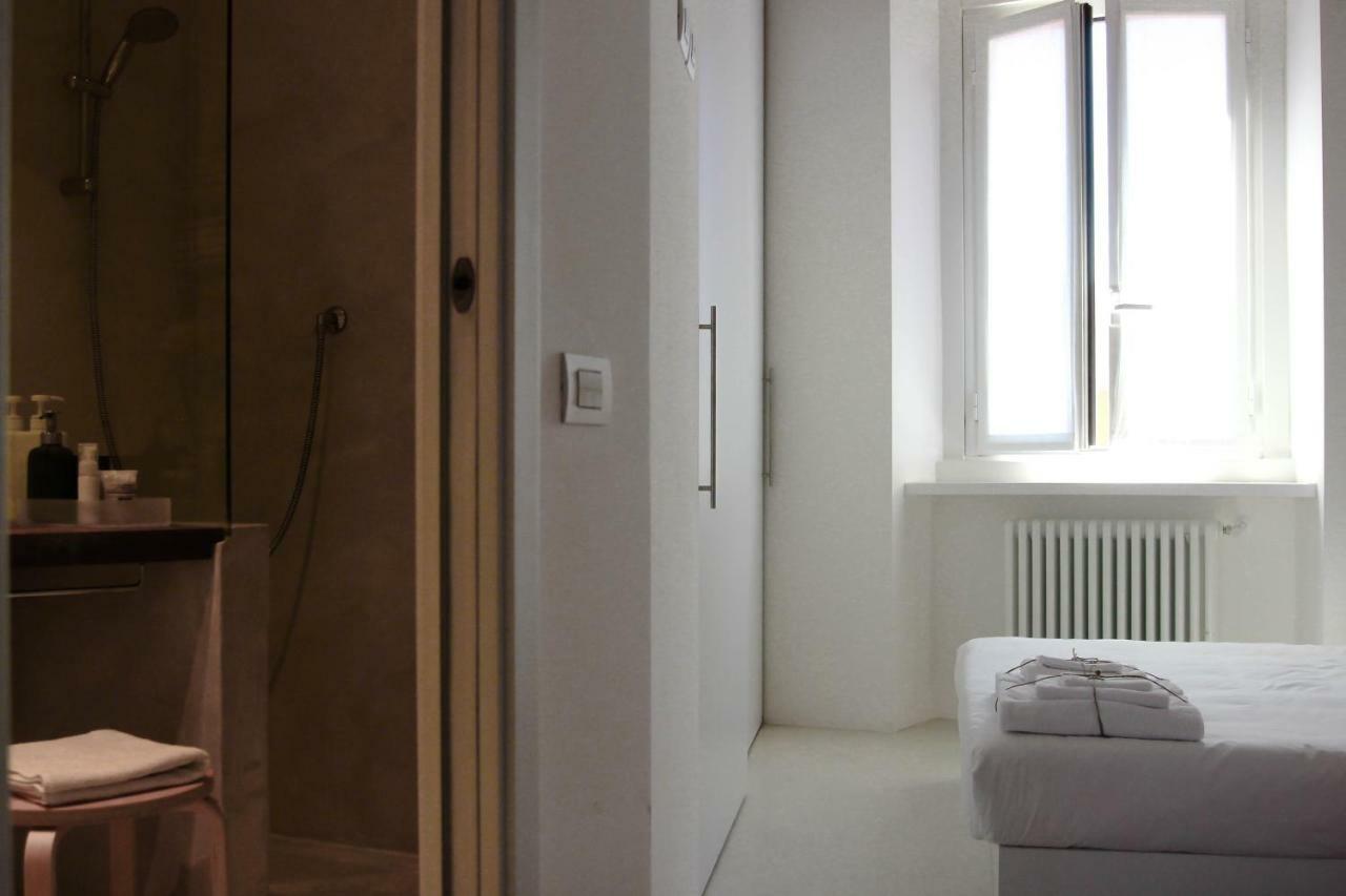 Design Apartment Porta Venezia Milan Luaran gambar