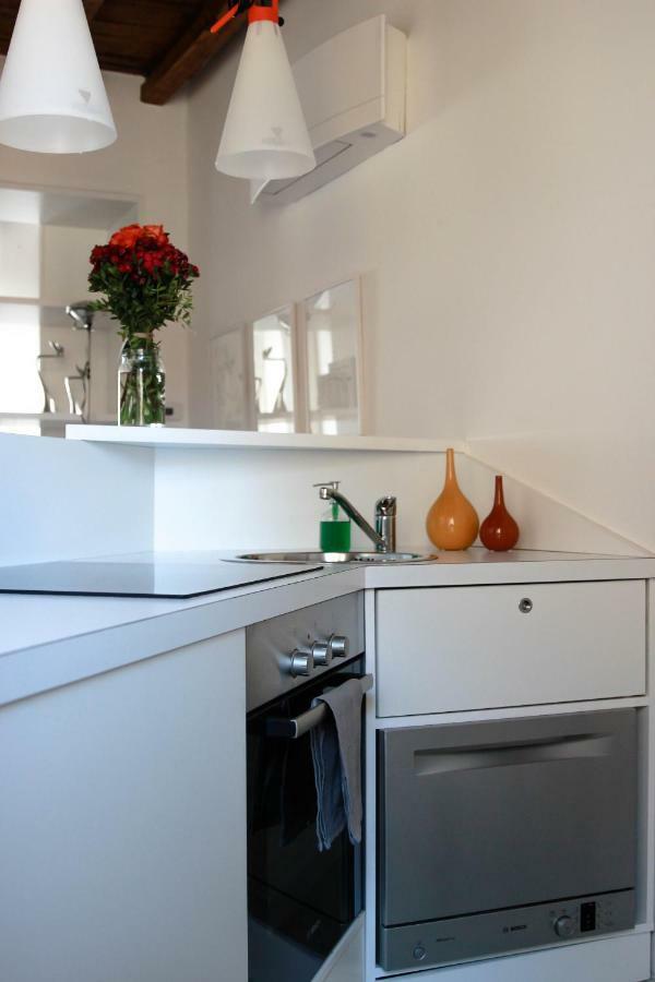 Design Apartment Porta Venezia Milan Luaran gambar